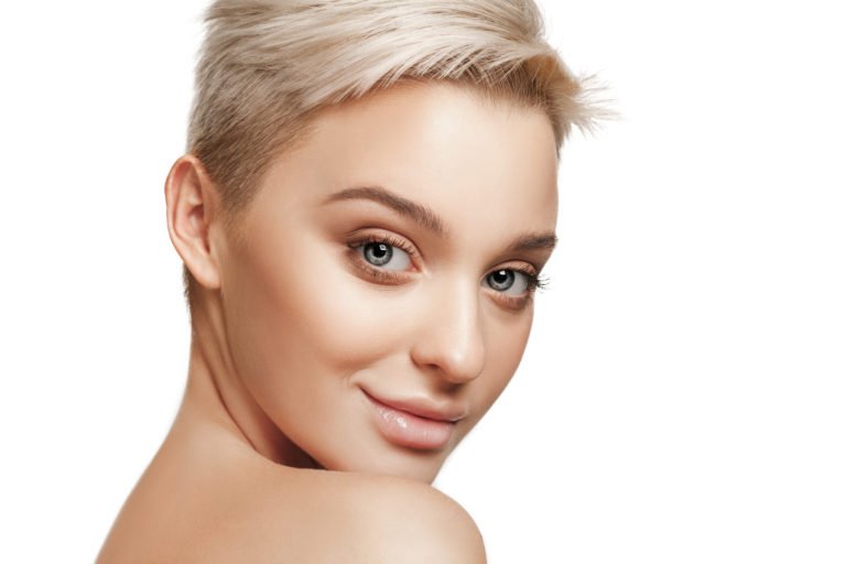 półpermanentny makijaż Ideal skin